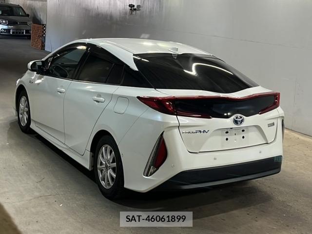 Toyota PRIUS PHV 2019 8715742-1
