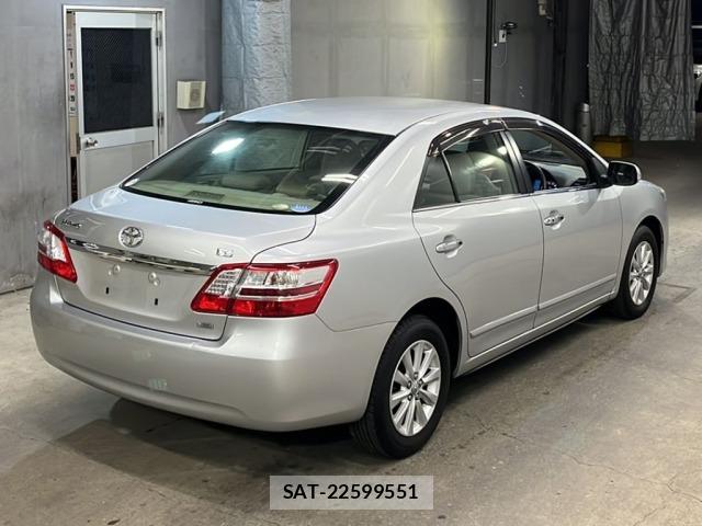 Toyota PREMIO 2011 8911188-5