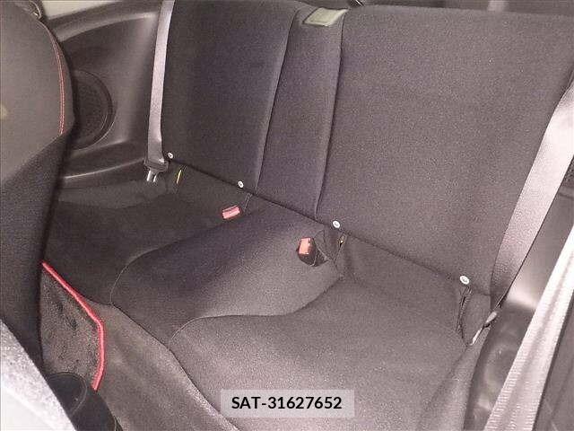 Honda CR-Z 2013 8851835-7
