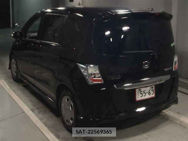 Honda FREED 2013 8775138-1