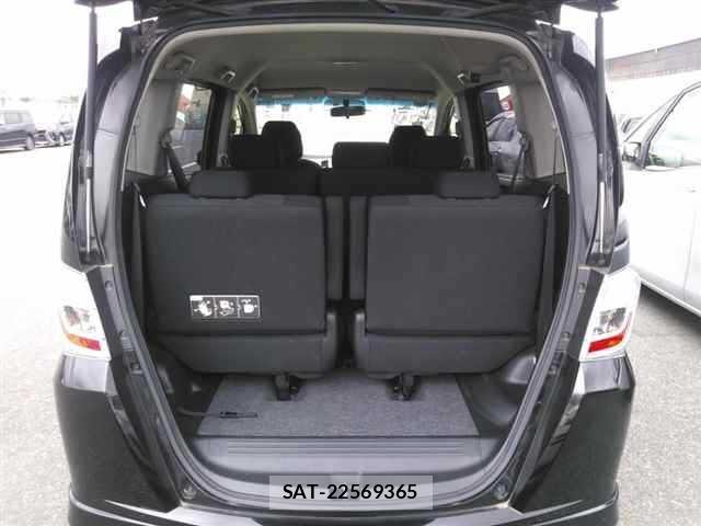 Honda FREED 2013 8775138-10