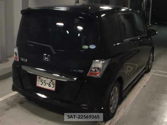 Honda FREED 2013 8775138-5
