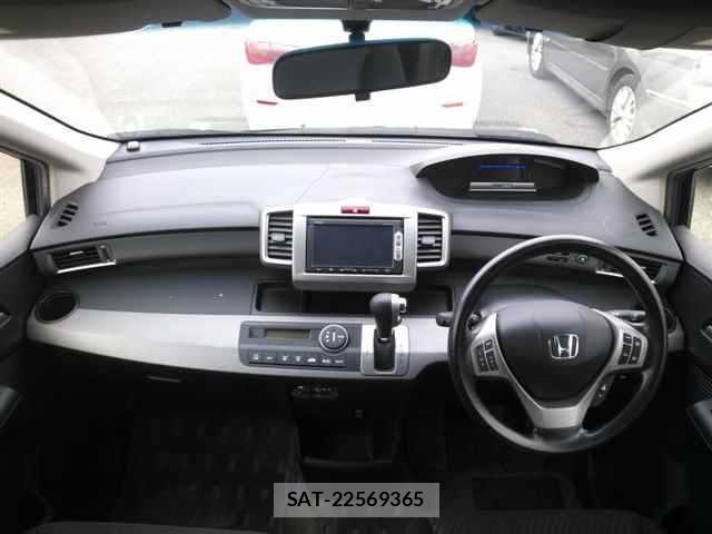 Honda FREED 2013 8775138-8