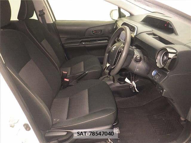Toyota AQUA 2020 8949747-5