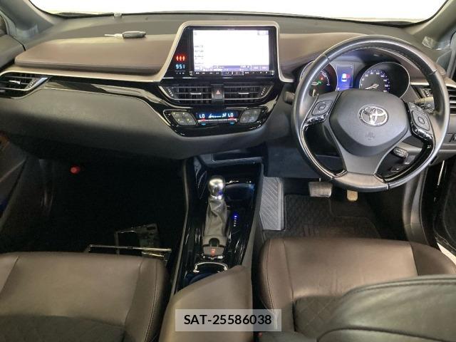Toyota C-HR 2017 8707864-3