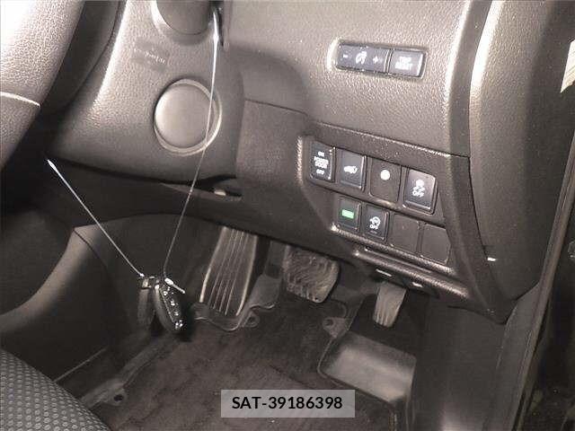 Nissan X-TRAIL 2019 8679243-8