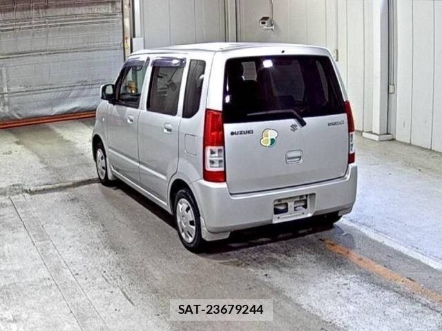 Suzuki WAGON R 2004 8920150-1