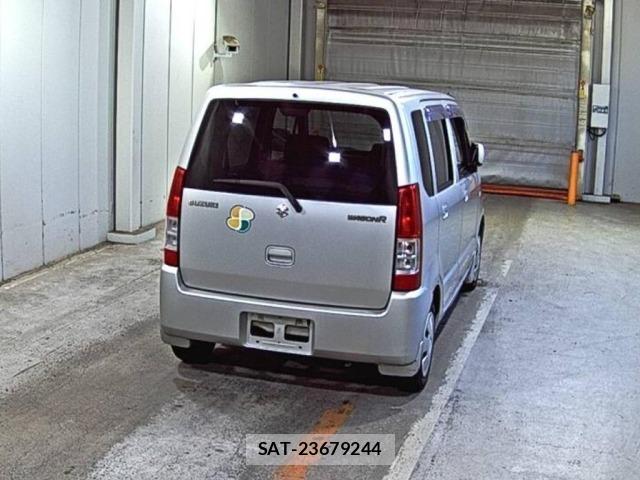 Suzuki WAGON R 2004 8920150-5