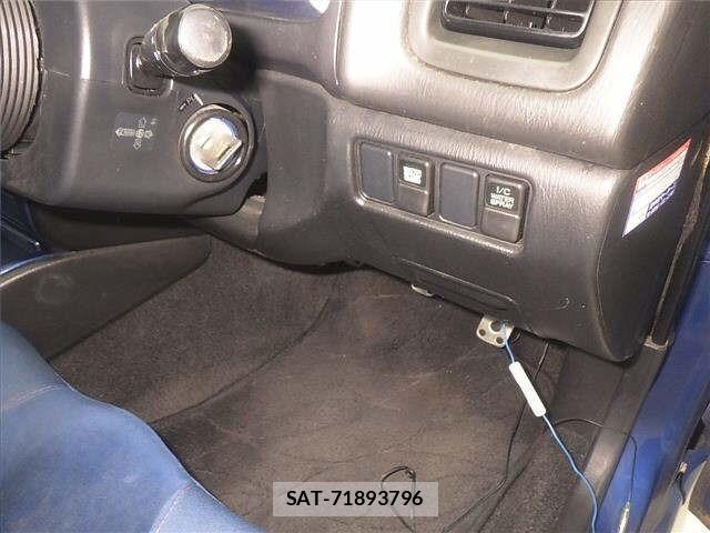 Subaru IMPREZA 1999 8680137-8
