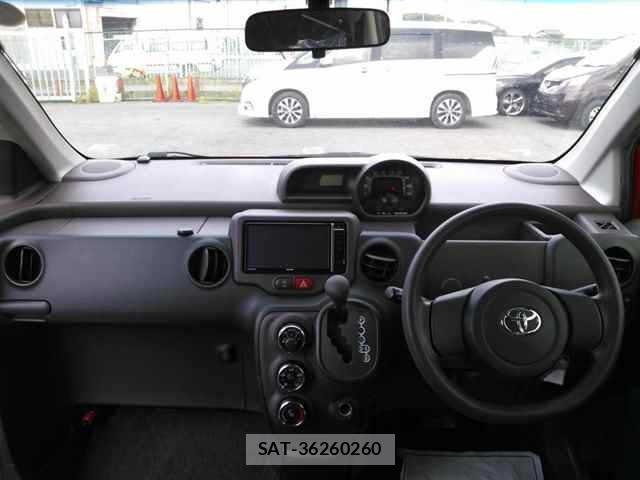 Toyota SPADE 2012 8772733-8