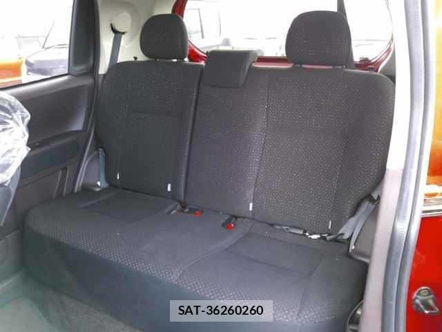 Toyota SPADE 2012 8772733-9