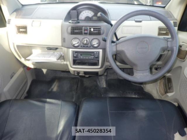 Nissan OTTI 2006 8852968-3