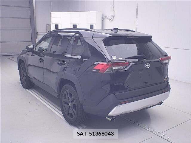 Toyota RAV4 2021 8737732-1