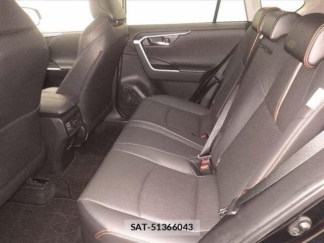 Toyota RAV4 2021 8737732-7