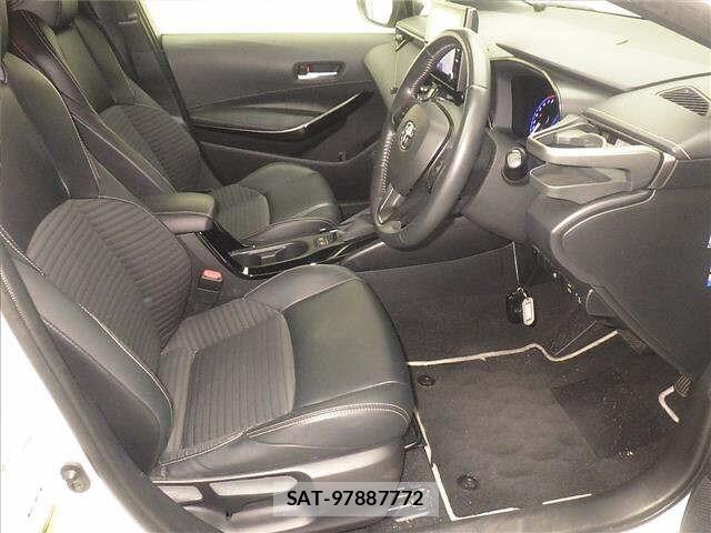 Toyota COROLLA TOURING 2021 8717219-5