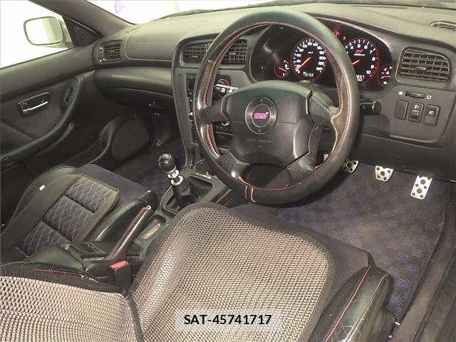 Subaru LEGACY B4 2002 8677814-3