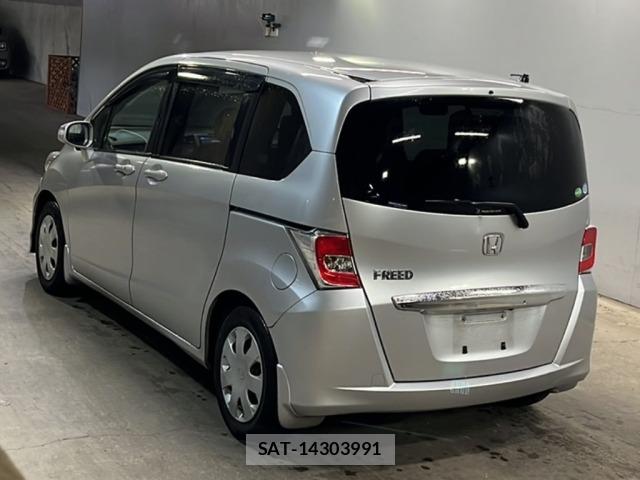 Honda FREED 2015 8715802-1