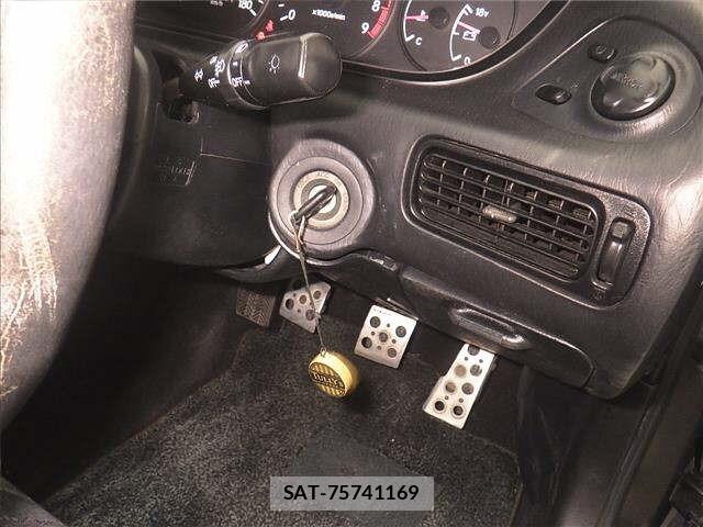 Toyota COROLLA LEVIN 1995 8805015-8