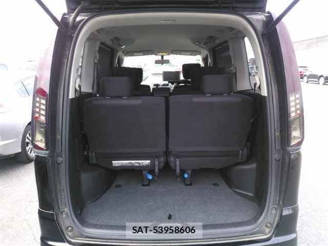 Nissan SERENA 2011 8773183-10