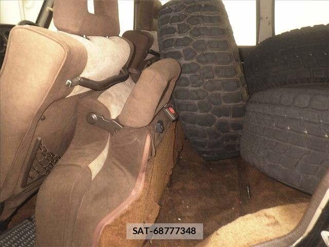 Toyota LAND CRUISER 1988 8955651-7