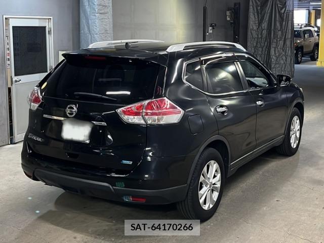 Nissan X-TRAIL 2016 8926373-5