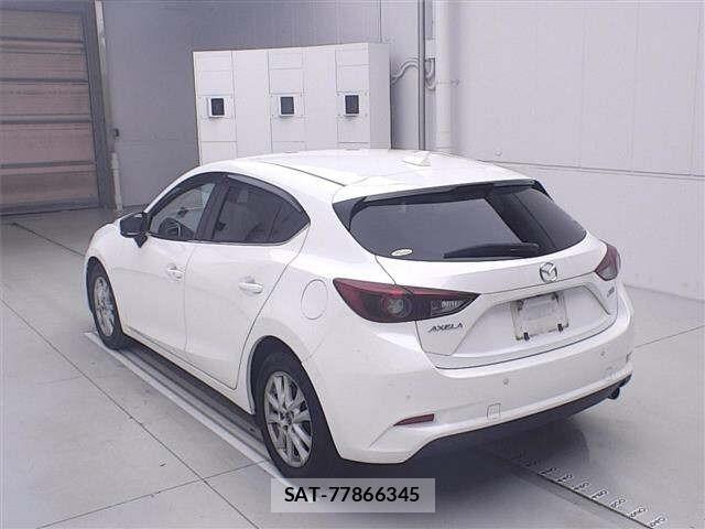 Mazda AXELA 2017 8851688-1