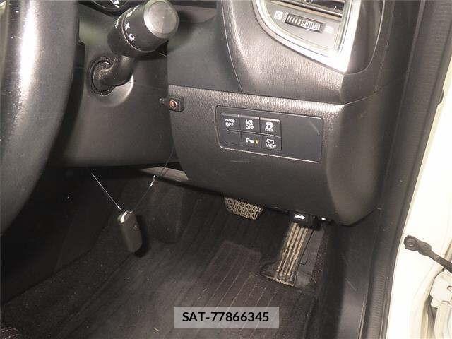 Mazda AXELA 2017 8851688-8