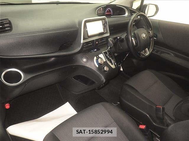 Toyota SIENTA 2021 8672324-4