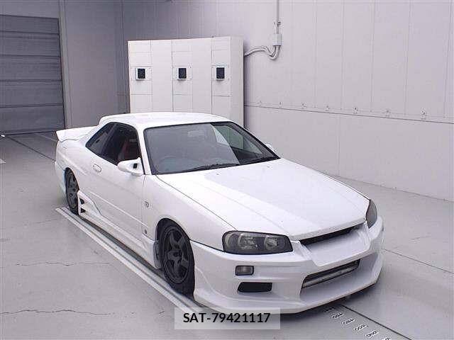 Nissan SKYLINE 2000 8717945-0