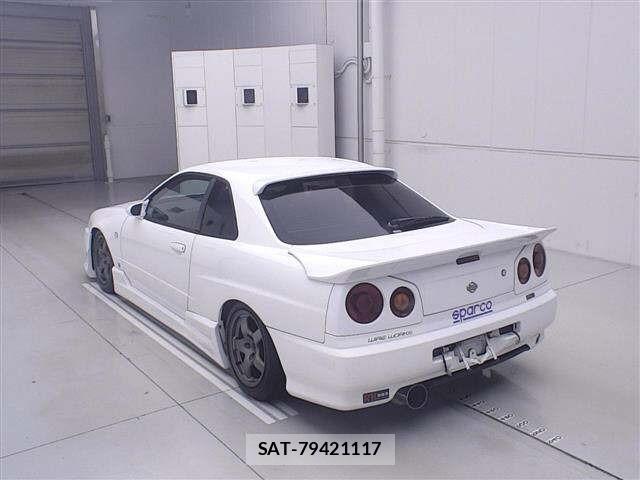 Nissan SKYLINE 2000 8717945-1