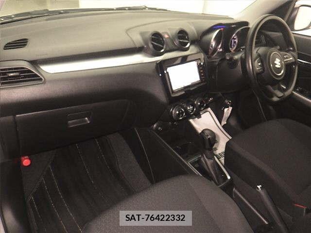 Suzuki SWIFT 2021 8777247-4