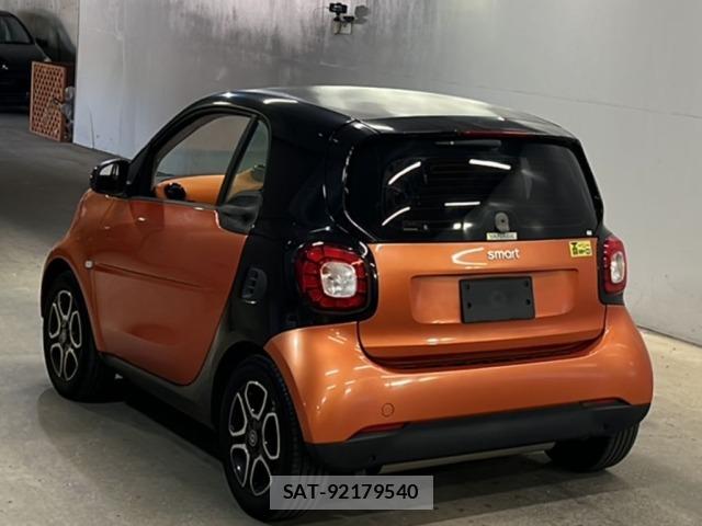 Smart FORTWO 2015 8906162-1