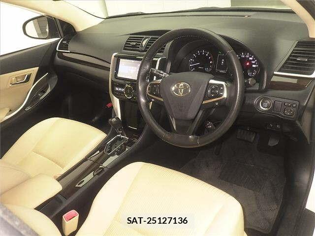 Toyota ALLION 2018 8834687-3