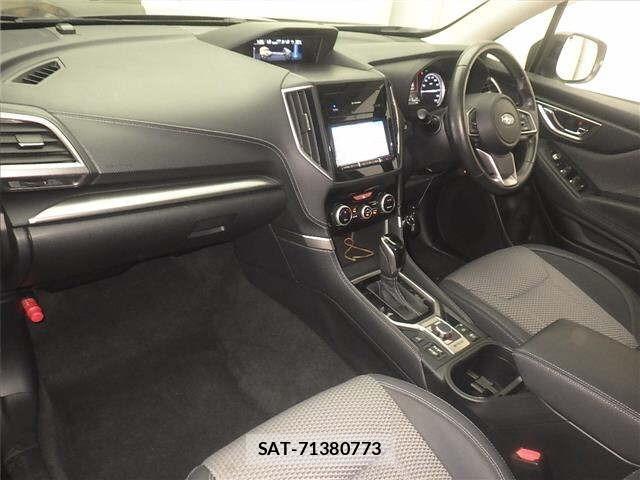 Subaru FORESTER 2021 8849732-4