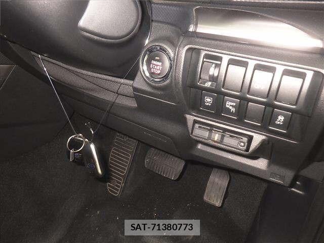 Subaru FORESTER 2021 8849732-8