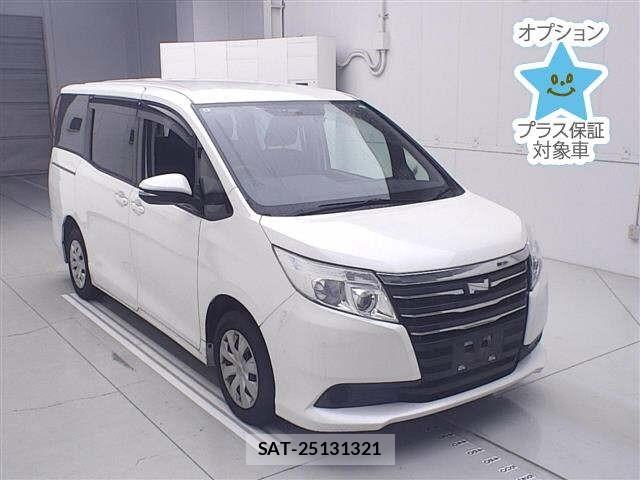 Toyota NOAH 2015 8722682-0