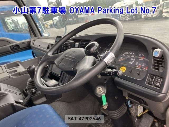 Isuzu GIGA 2014 8758300-4