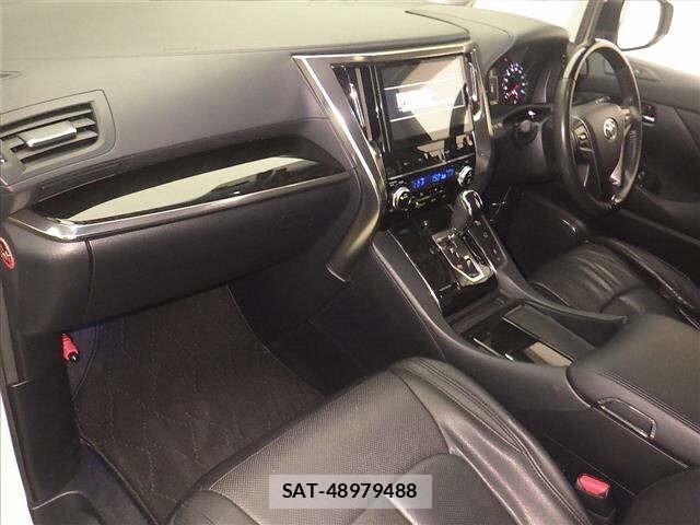 Toyota VELLFIRE 2015 8674602-4