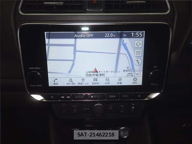 Nissan LEAF 2022 8675770-6