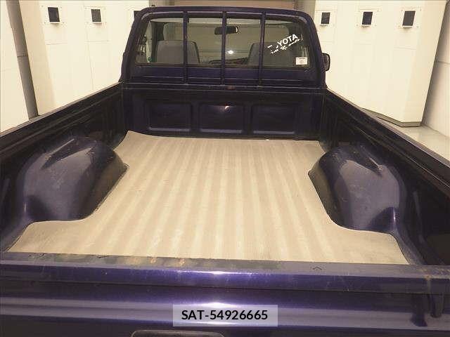 Toyota HILUX 2002 8847842-7