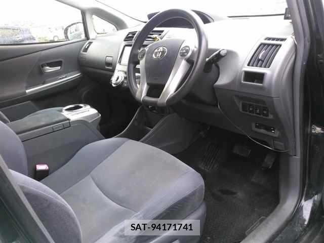 Toyota PRIUS 2012 8680680-3