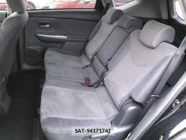 Toyota PRIUS 2012 8680680-9