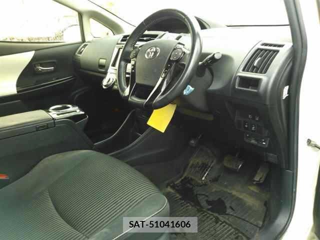 Toyota PRIUS 2018 8680687-3