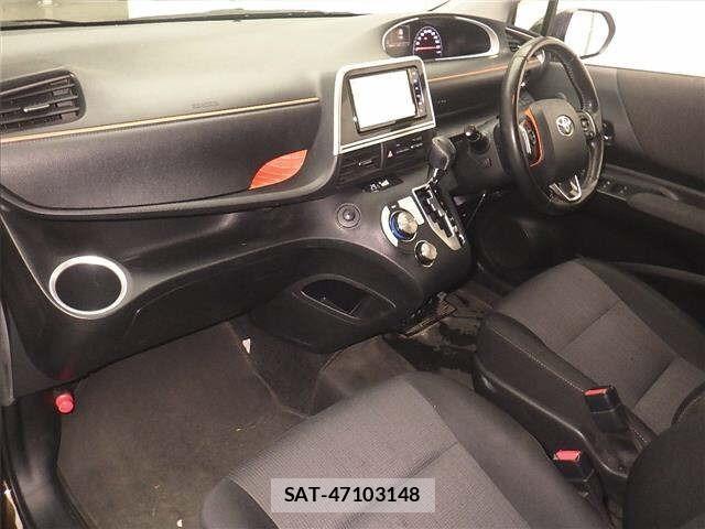Toyota SIENTA 2021 8672327-4