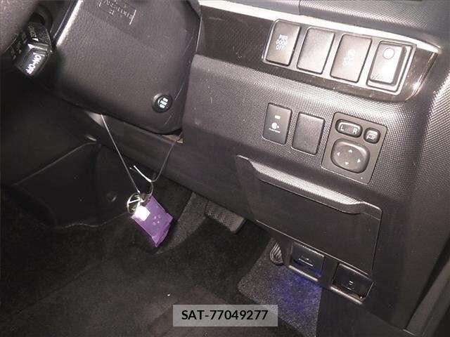 Toyota ESTIMA 2016 8851589-9