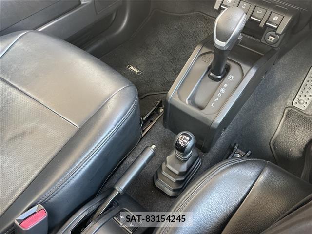 Suzuki JIMNY 2022 8932228-3