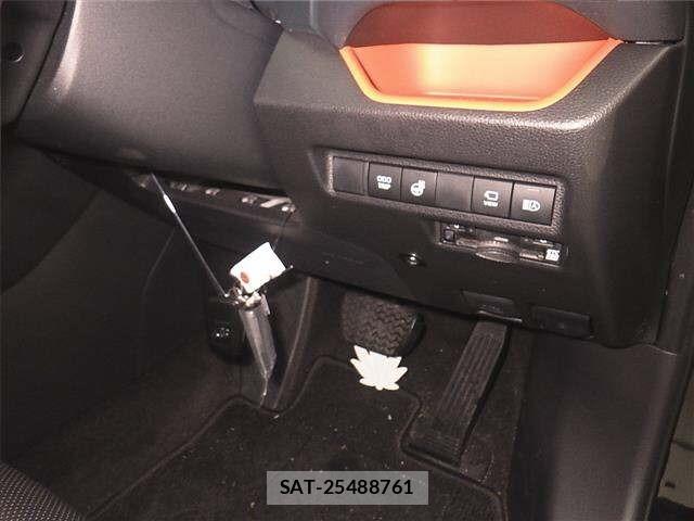Toyota RAV4 2025 8737733-8