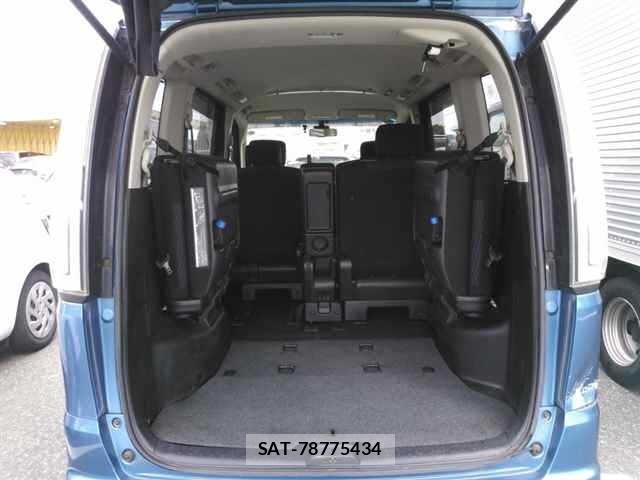 Nissan SERENA 2016 8773185-10