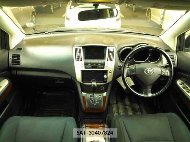 Toyota HARRIER 2007 8680411-8
