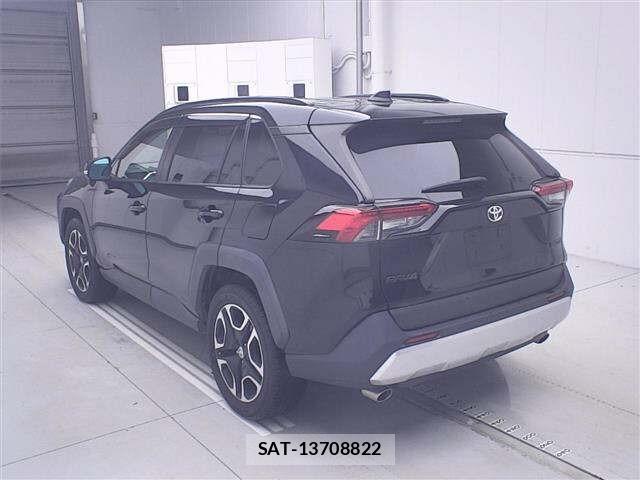 Toyota RAV4 2019 8680665-1